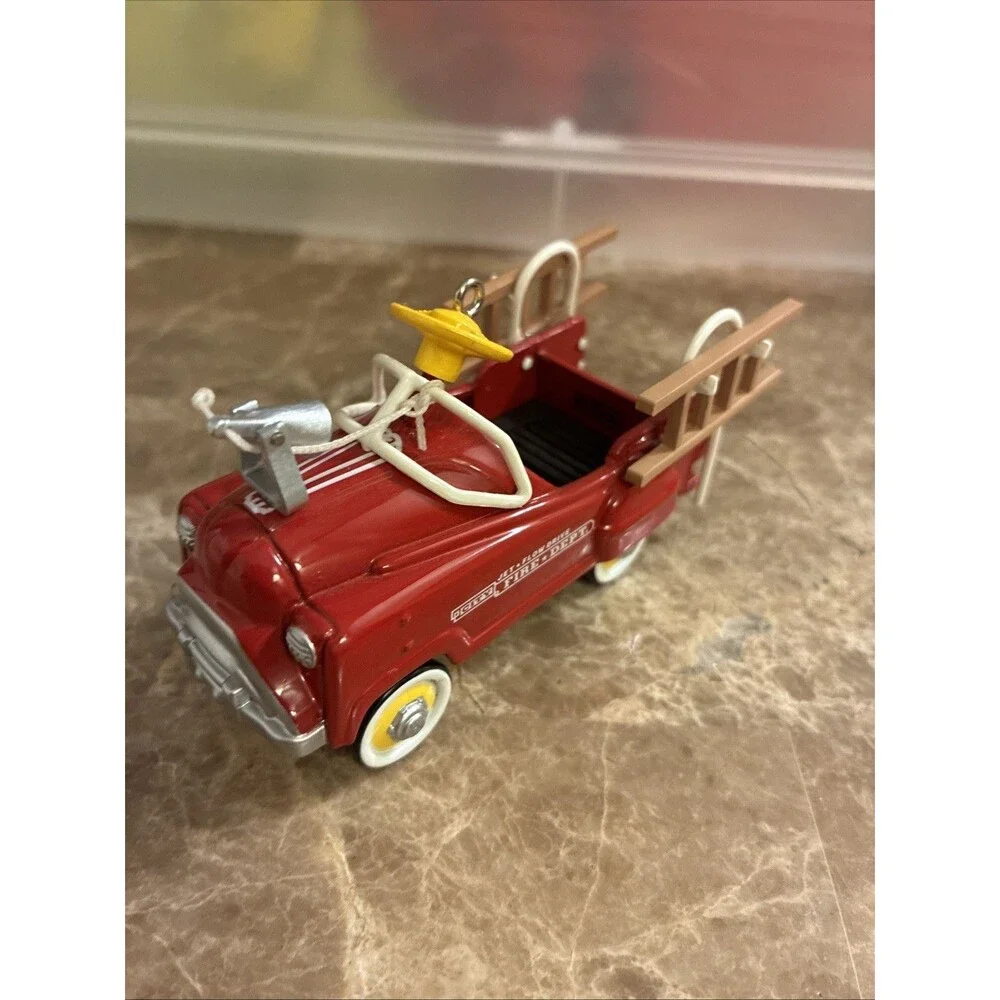 Hallmark 995 Murray Fire Truck Kiddie Car Classic Ornament &Box QX5027 1
